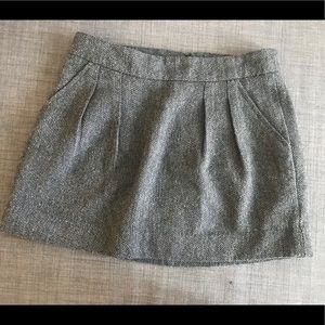 Gray mini skirt